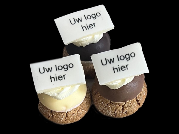 Opgemaakte koekjes met logo