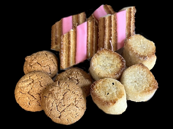 Amandelspijs koekjes gesorteerd 12 stuks
